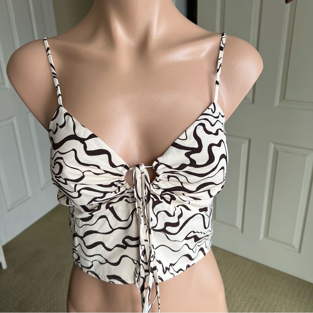 EUC Abercrombie and Fitch Cropped Tank Top